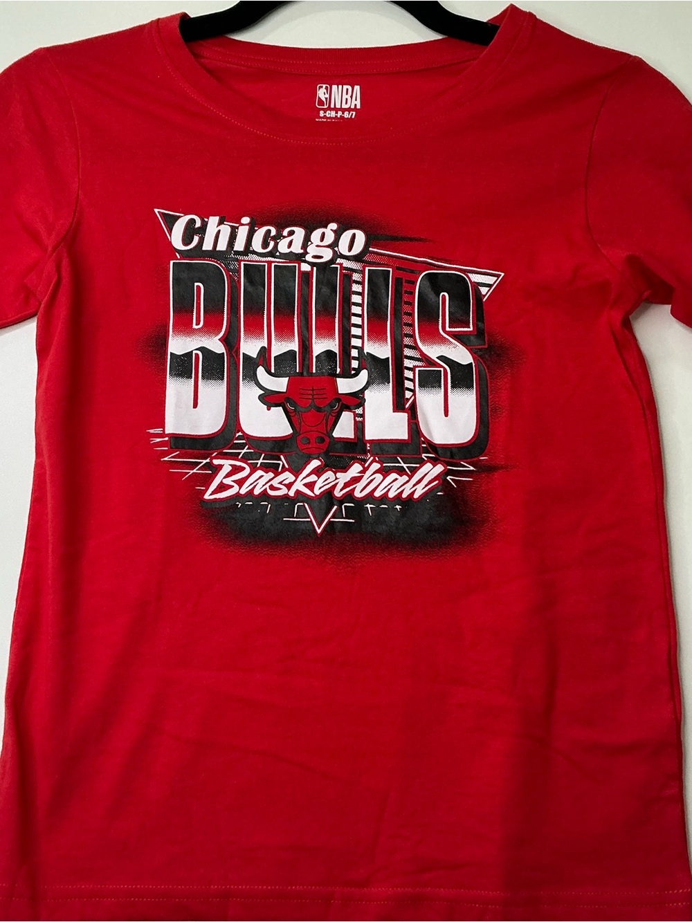Chicago Bulls NBA T-Shirt Boys Youth Small Short Sleeve Graphic Red New